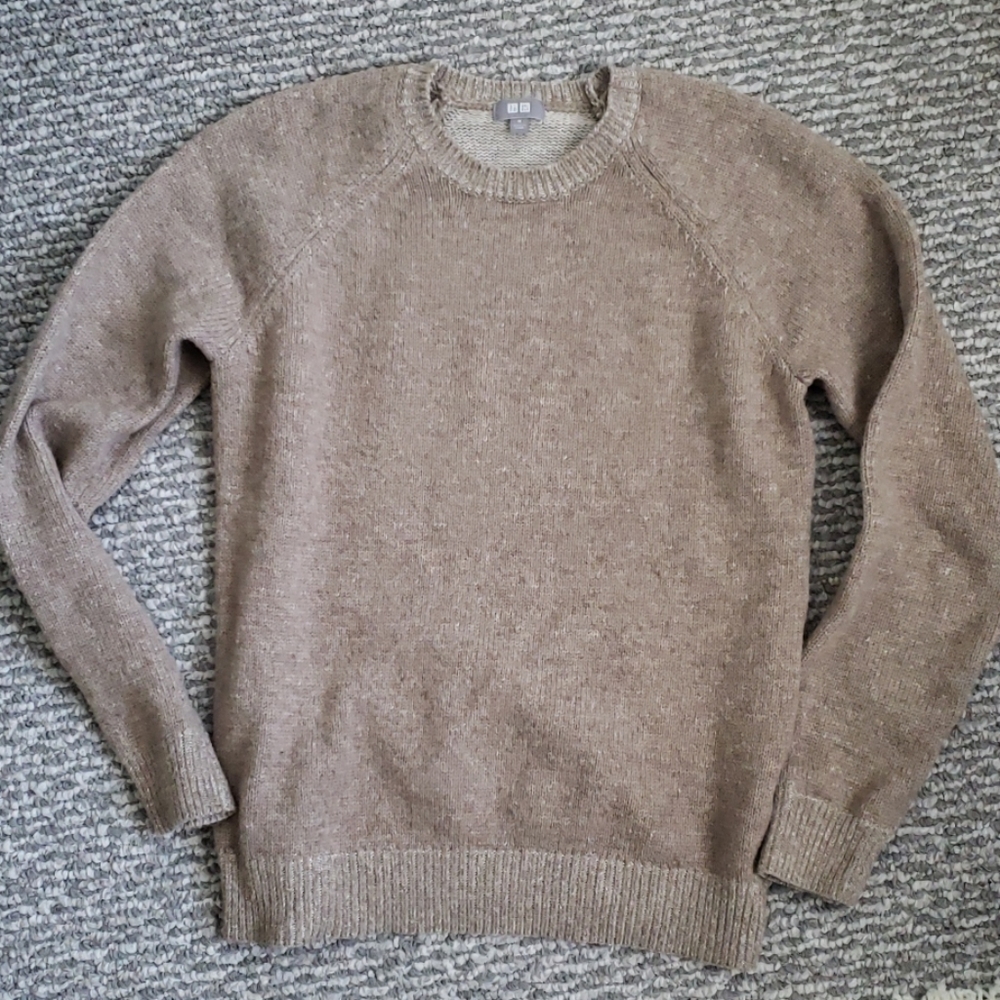 Uniqlo HeatTech Sweater
